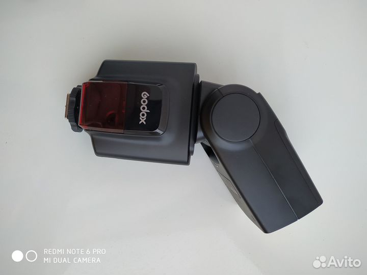 Вспышка для цифрового фотоаппарата