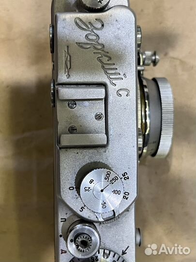 Плёночный фотоаппарат смена 8 зорький с
