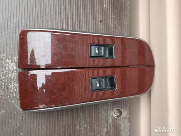 Тойота Камри 50 кнопки стеклоподемников пассажира