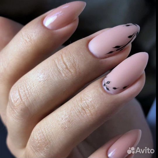 Маникюр, педикюр, наращивание ногтей