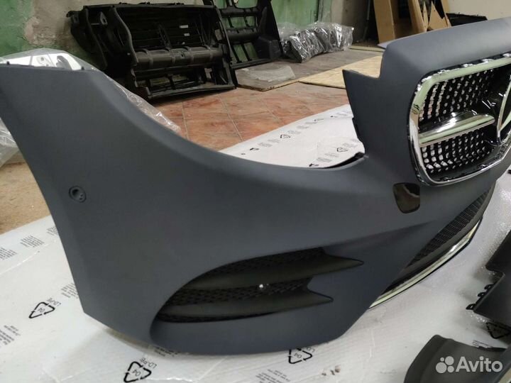 Бампер Мерседес 213 в сборе амг
