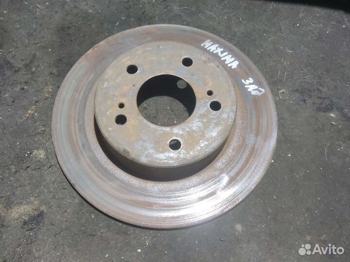 Тормозной диск задний Nissan Maxima A32