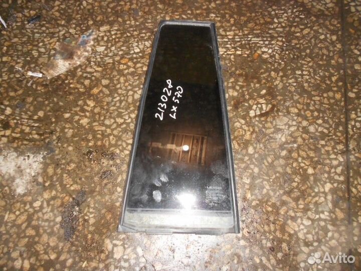 Стекло двери заднее левое глухое (Lexus LX)