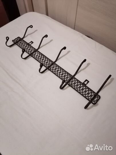 Вешалки настенные