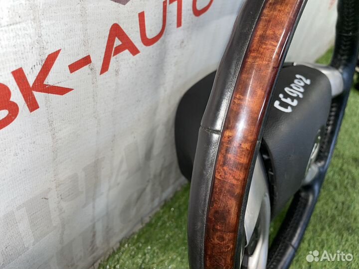 Руль в сборе с airbag Cadillac Escalade GMT900