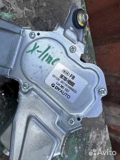 Трапеция дворника крышки багажника Kia Rio X-Line