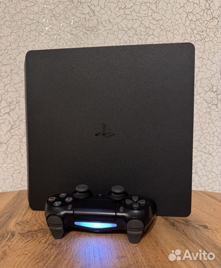 Sony PS4 Slim