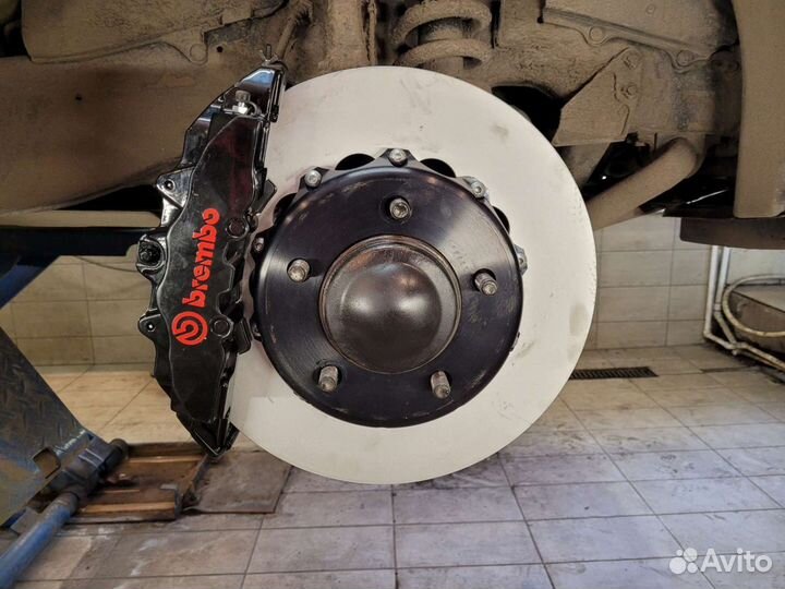 Тормоза Brembo LC200 LX570 Lexus Toyota R18