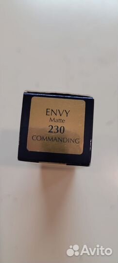 Помада estee lauder