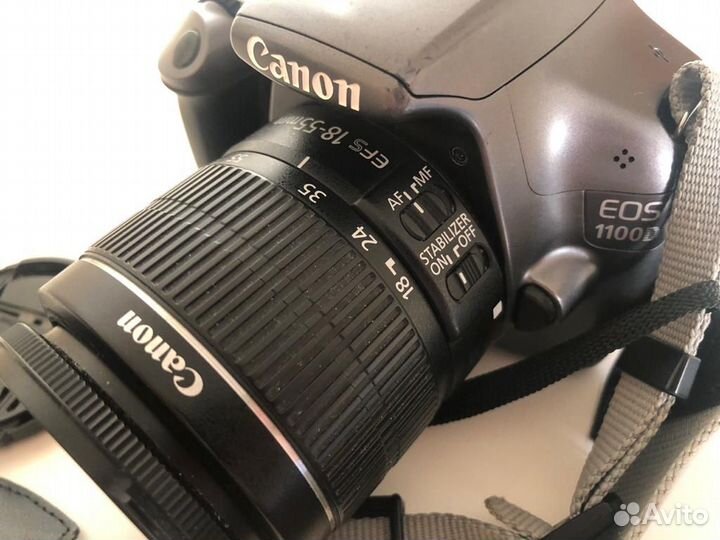 Зеркальный фотоаппарат Canon eos 1100D