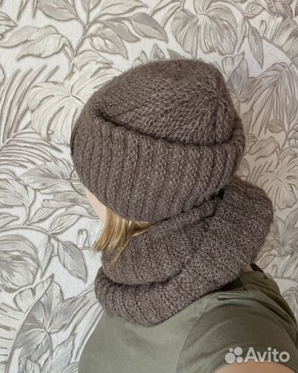 Шапка и снуд женские