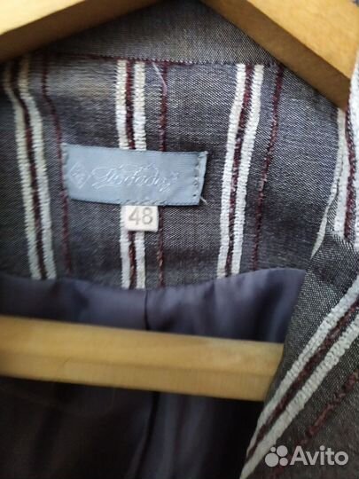 Костюм женский