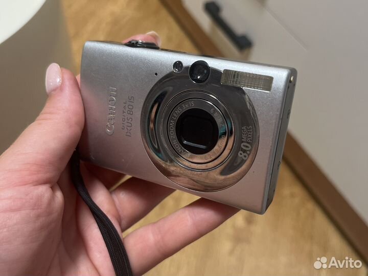 Компактный фотоаппарат canon ixus