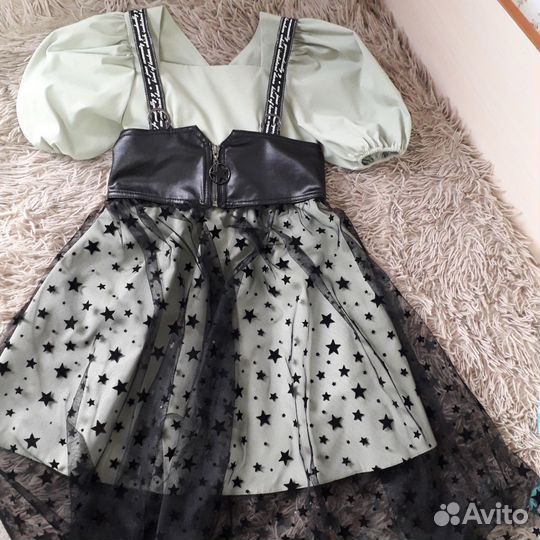 Платье для девочки 140 см