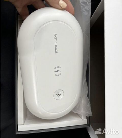 Беспроводная зарядка и стерилизатор iPhone/android