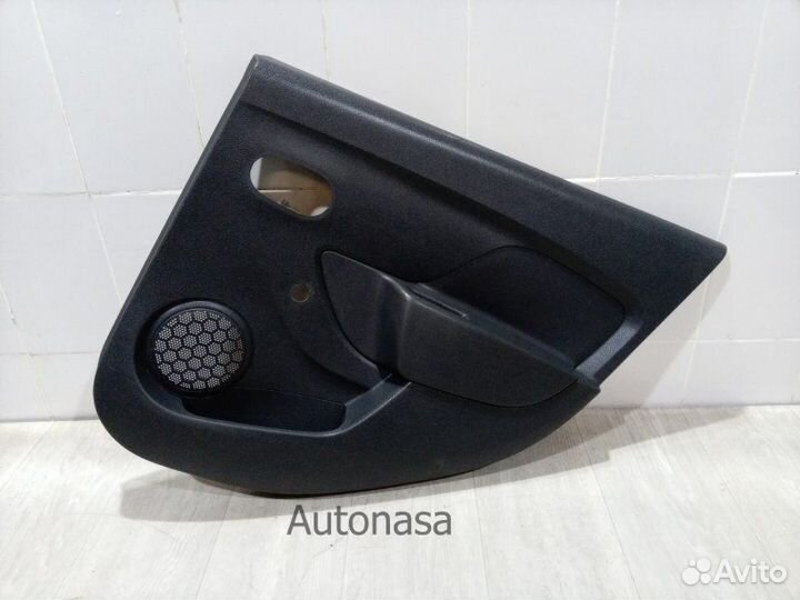 Обшивка двери задняя правая Renault Logan 2 2014