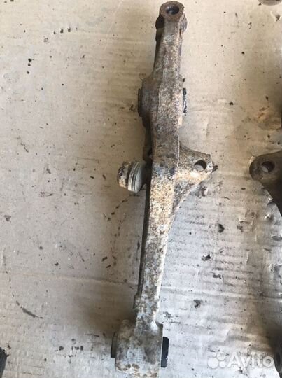 Рычаг передний нижний Хонда Аккорд 6(1116)