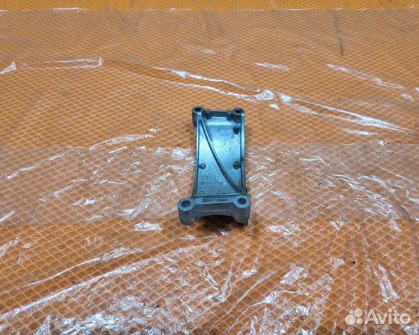 Кронштейн Audi A6 C7 4G cgwb 2012