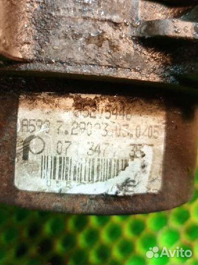 Насос вакуумный Opel Insignia