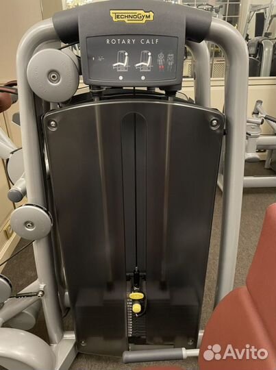 Тренажер для икроножных мышц Technogym “rotary cal