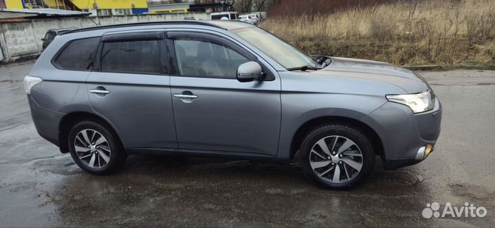 Mitsubishi Outlander 2.4 CVT, 2012, 87 000 км