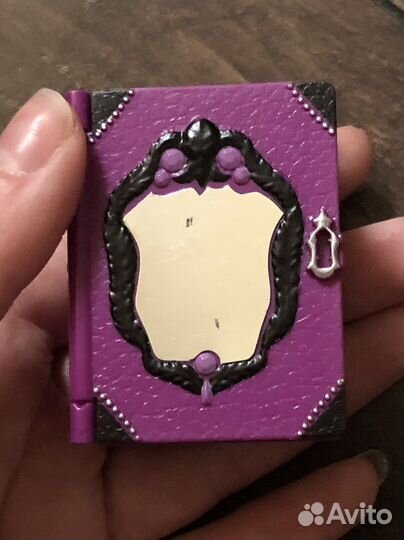 Кукла Рейвен Квин День Наследия Эвер Афтер Хай