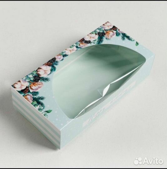 Коробка подарочная