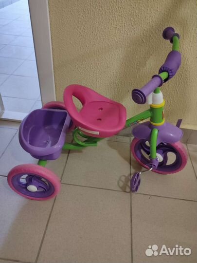 Детский трехколесный велосипед бу
