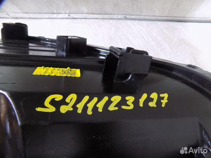 Фара правая Hyundai Tucson