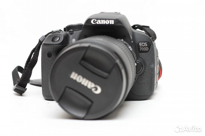 Canon 700D kit 18-135 is