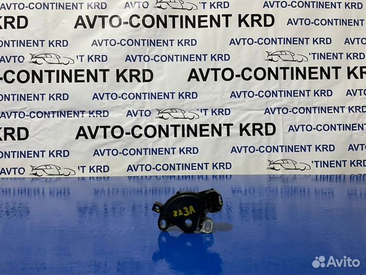 Датчик селектора АКПП Mitsubishi Colt Z23A 4A91