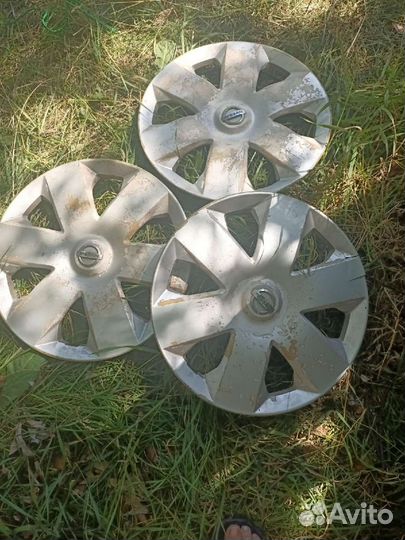 Колпаки Nissan цена за все