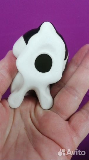 Фарфоровая статуэтка