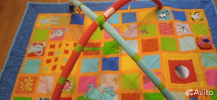 Развивающий коврик taf toys