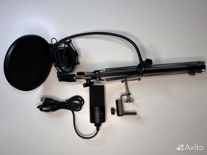 Микрофон для блогера Fifine