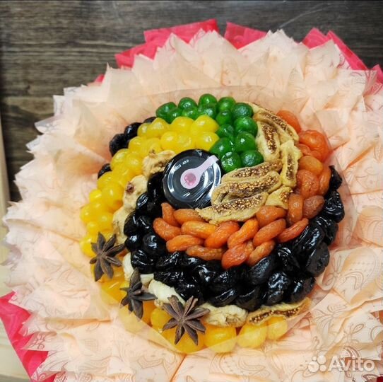 Букет из орехов и сухофруктов. Ореховый букет