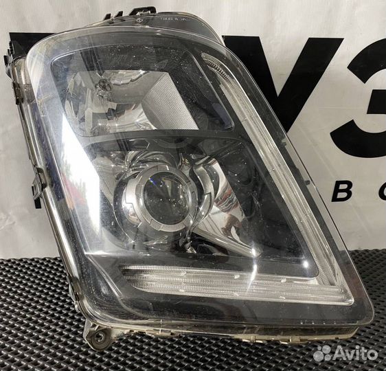 Фара правая Volvo FMX 84170184