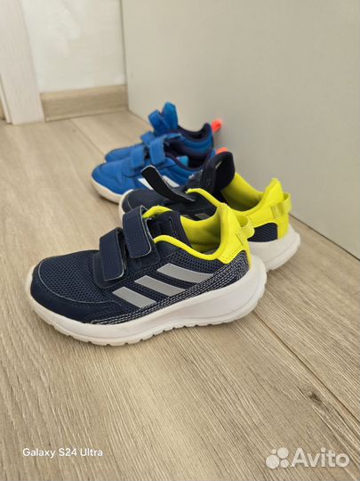 Кроссовки детские adidas 28 размер