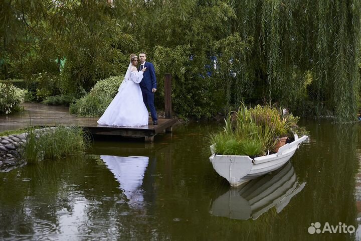 Свадебный фотограф, а также любые виды съёмок