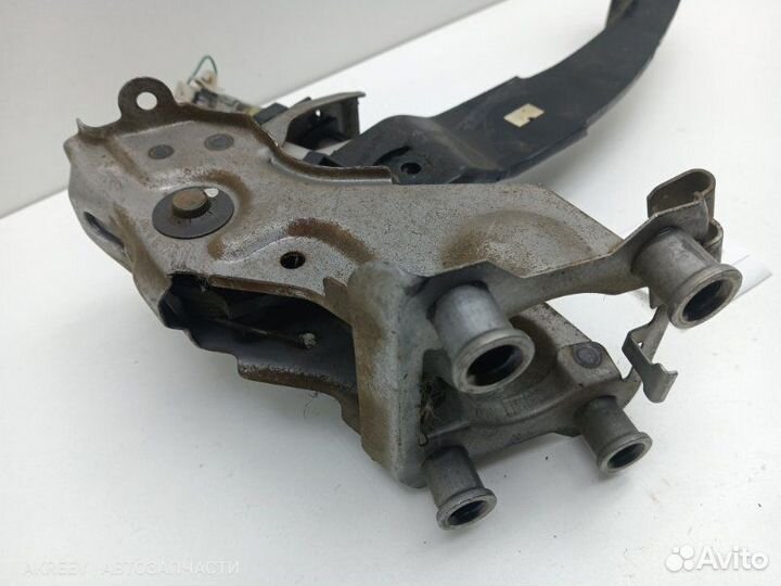 Педаль тормоза Mazda Familia BJ5P ZL 2003