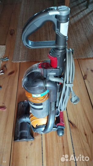 Пылесос Dyson