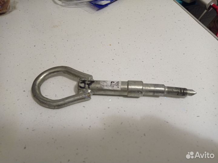 Буксировочный крюк citroen c4