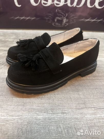 Лоферы (туфли)черные 32 в школу