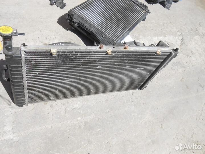 Радиатор в сборе/кассета радиаторов Mazda 626