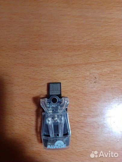 Универсальное зарядное устройство. Лягушка. Новое