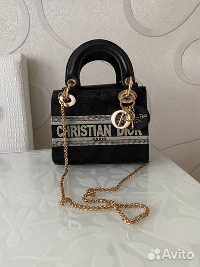 Сумочка christian dior