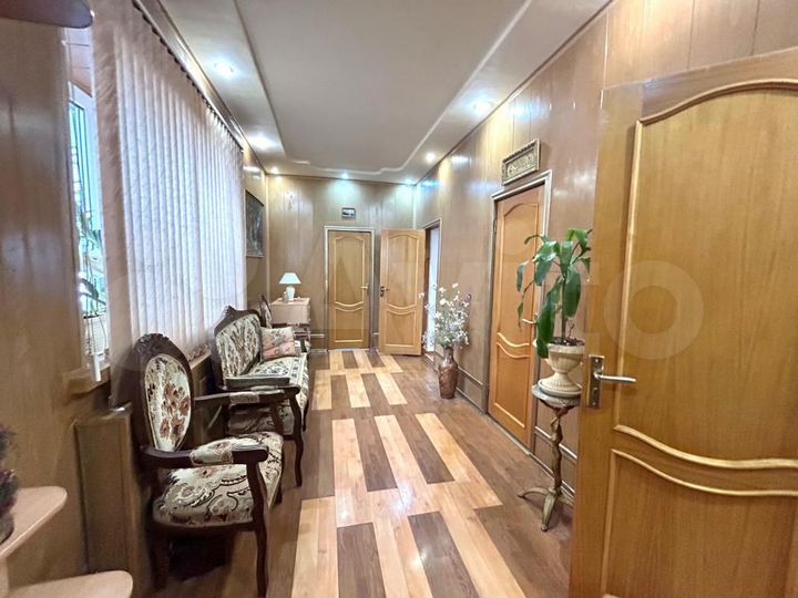 Дом 145 м² на участке 4 сот.