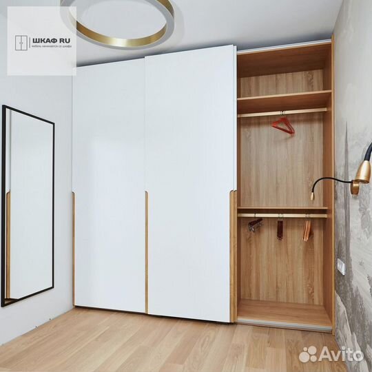 Распашной шкаф на заказ