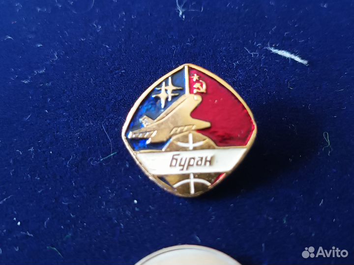 Буран значок