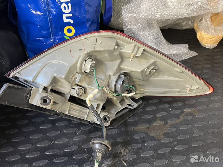 Задний фонарь на nissan murano